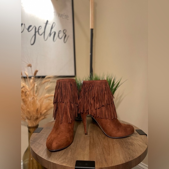 Cognac Melvins 8 Size Suede Brown Bootie - Picture 5 of 9